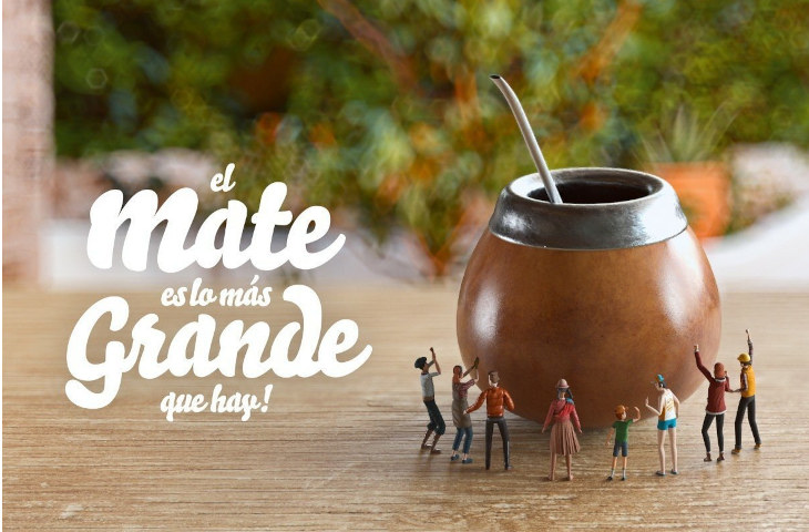 campaña-el-mate-es-lo-mas-grande-que-hay-mate-gitante-ilustracion-feria-matear-argentina