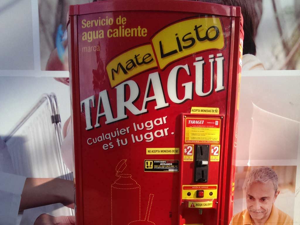 maquina-expendedora-agua-caliente-para-mate-taragui-argentina
