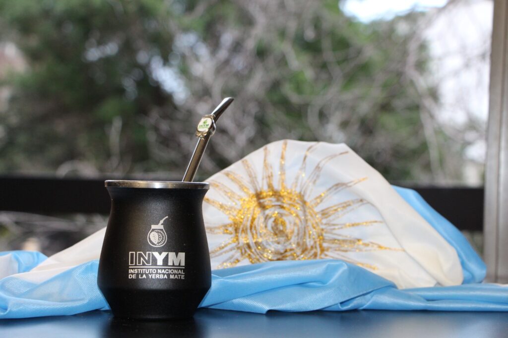 mate-negro-bandera-argentina-inym