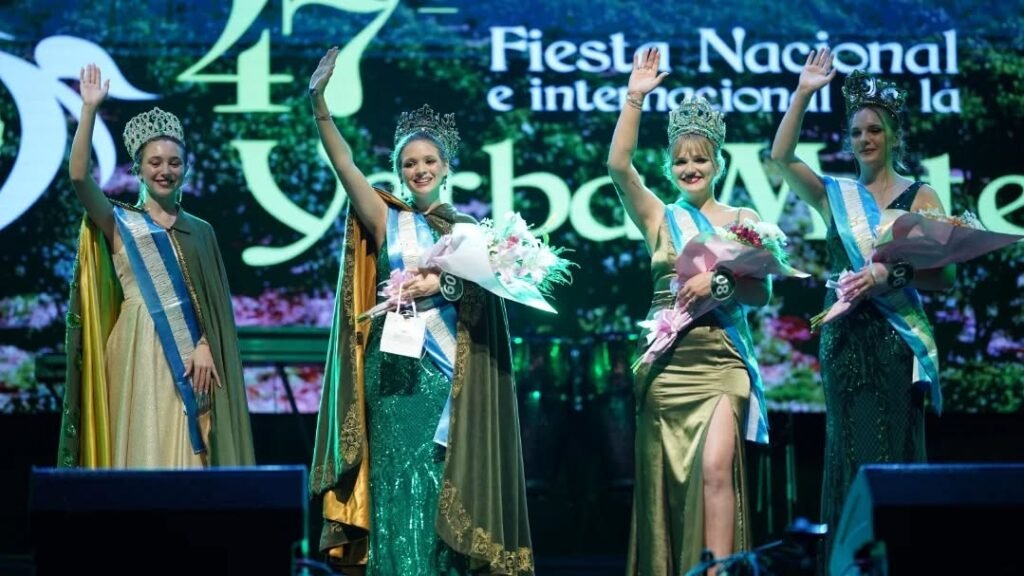 reinas-fiesta-nacional-yerba-mate-apostoles